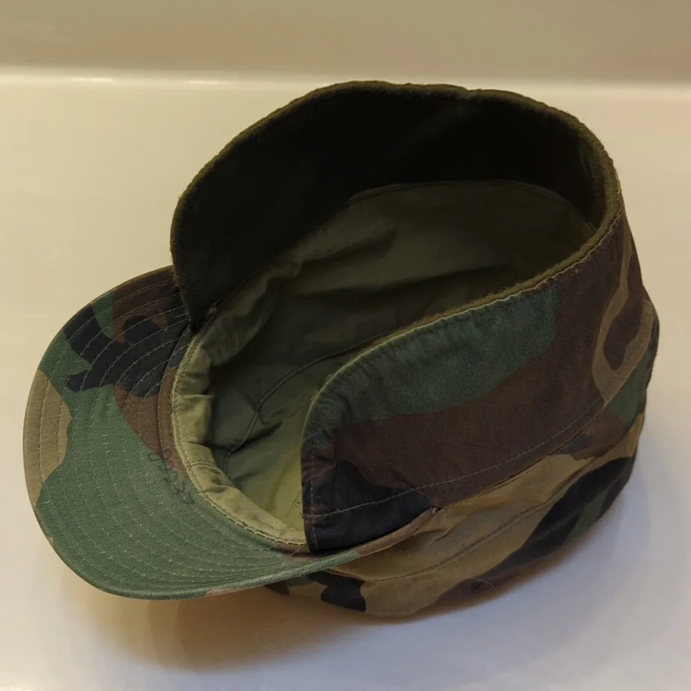 Camo Cap with Flap - Picture 5 of 7